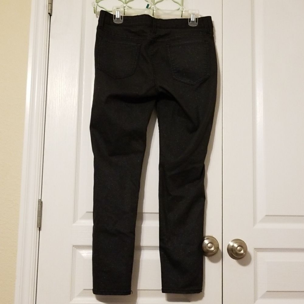 Old Navy Jeans - Picture 2 of 4